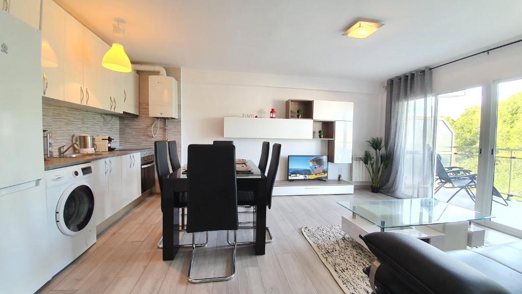ADAM's FLAT CORAZON DE SALOU - 3
