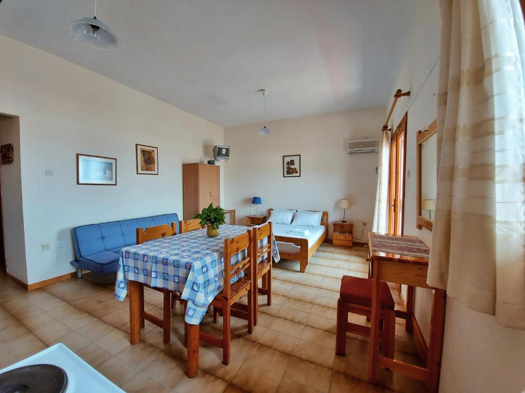 Seaview - Selfcatering Apartment - Helen No 1