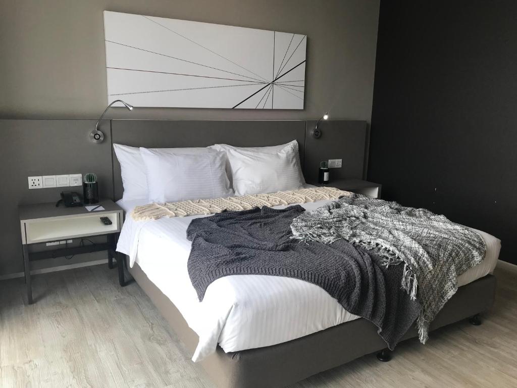 Lux Hotel Room in Damansara Perdana — Hotel in Kuala Lumpur