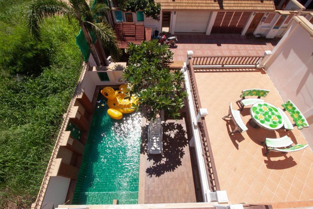 Three Bedroom Pool Villa 2  km from Walking street photo