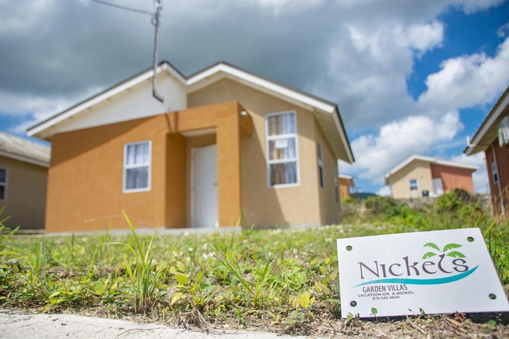 Country Side Villas by NGV — Hotel in Montego Bay