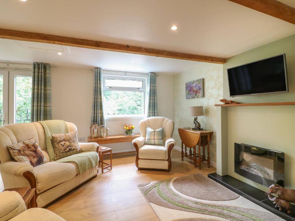 Shilstone Lodge, Whiddon Down photo 2