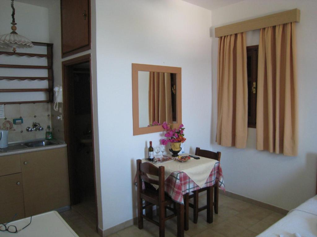 Eleftheria Lindian Studios I 전경