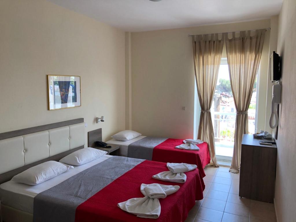 SimOtel Ermis — Hotel in Chalkidiki