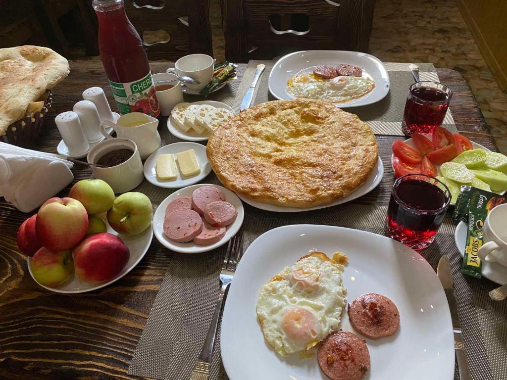 Hotel Aragvi photo