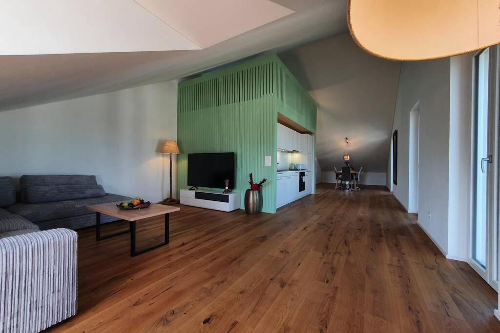 Wohnstation DIAMOND SUITE, Subingen