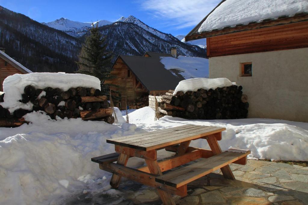 Le Taquo Hameau des Chazals Nevache Hautes Alpes - 2