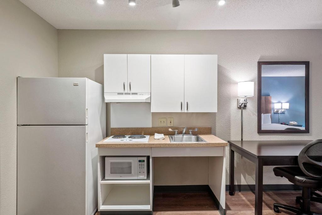 Extended Stay America Suites - Washington, D.C. - Alexandria - Landmark