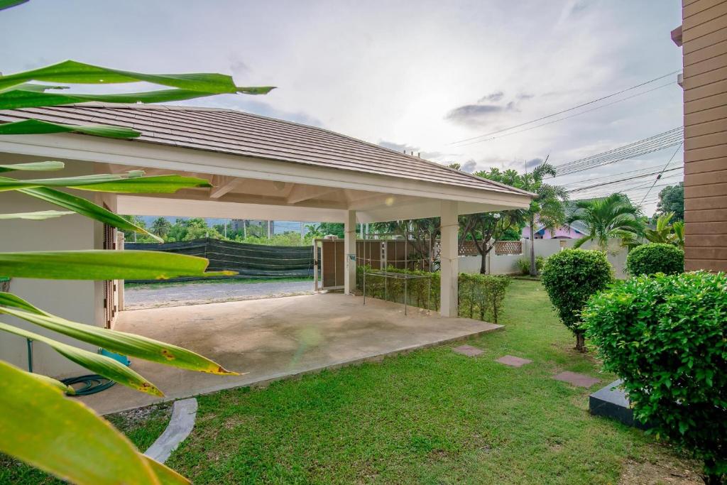 Dolphin bay pool villa photo