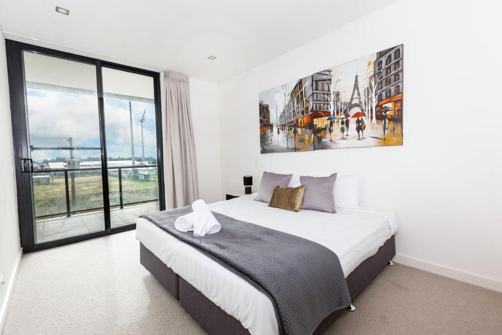 Trendy, Self Contained Inner City Apartment photo