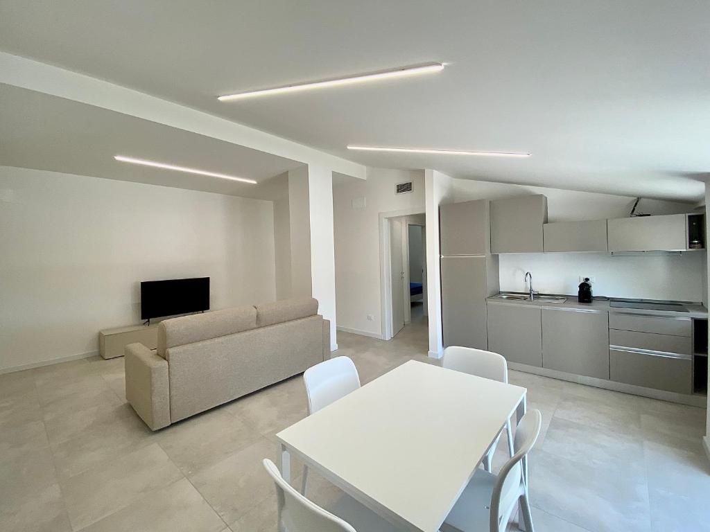 EM Apartments - 2