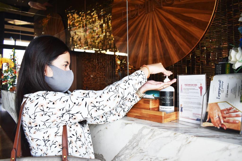 フロント・ロビー