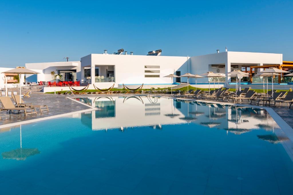 LAMBI RESORT photo