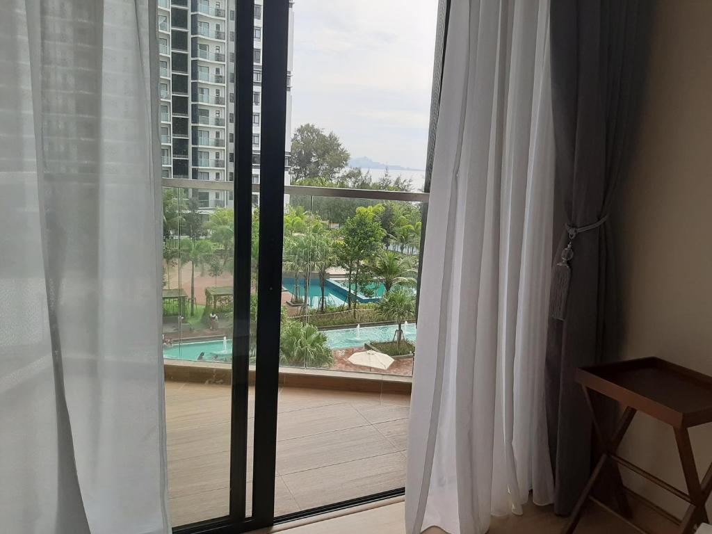 NRA @TimurBay Seafront Residence photo