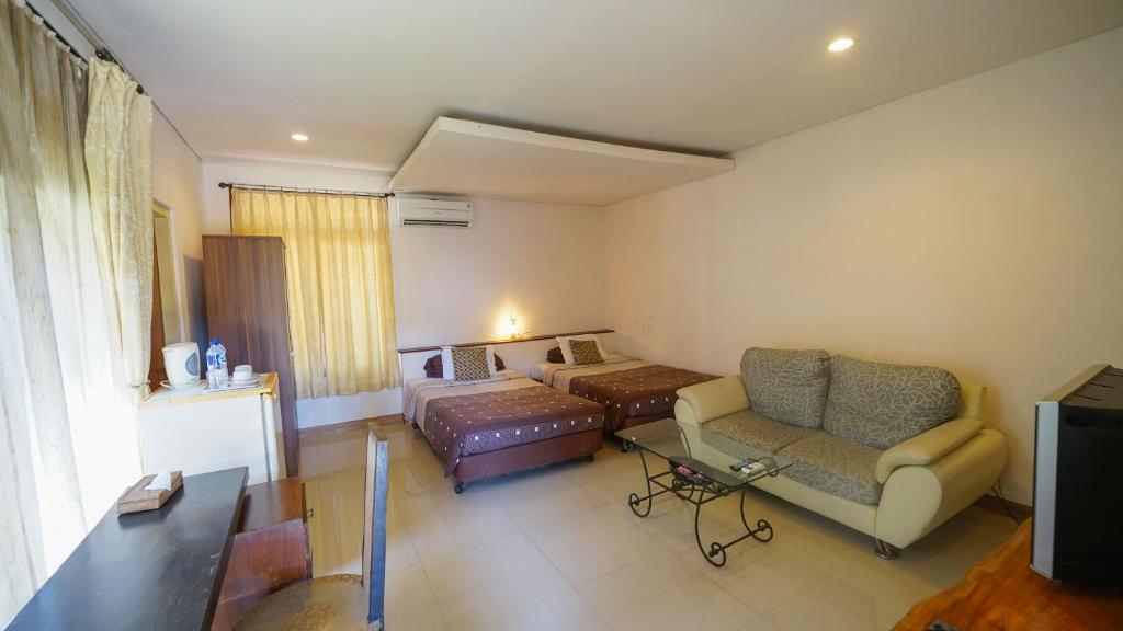 Alit Beach Resort and Villas photo