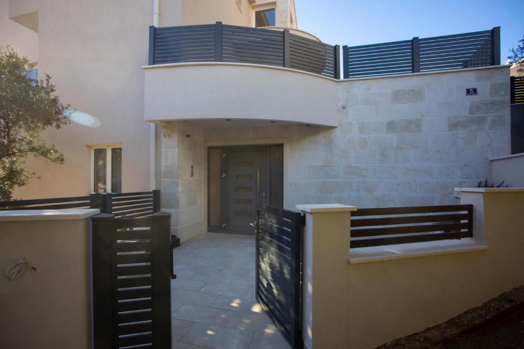 Apartments Medvidovic photo