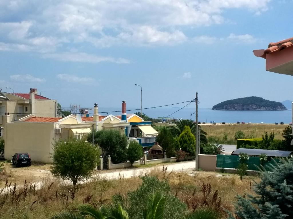 Amalia Bay photo