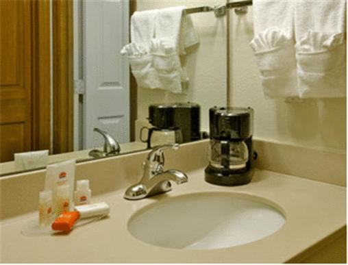 Indy Speedway Inn photo