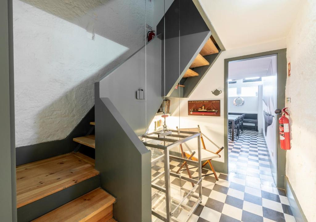 Oporto Street Fonte Taurina - Riverfront Suites photo