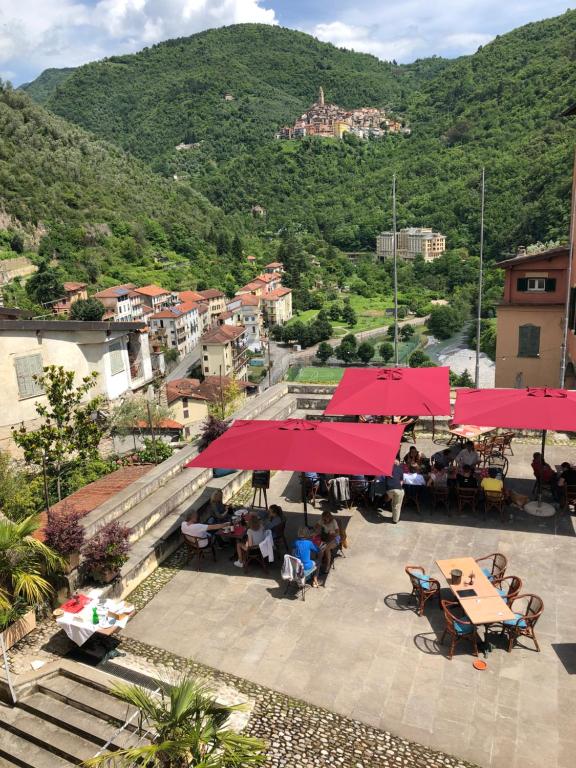 DormiRE, in the heart of the medieval Pigna