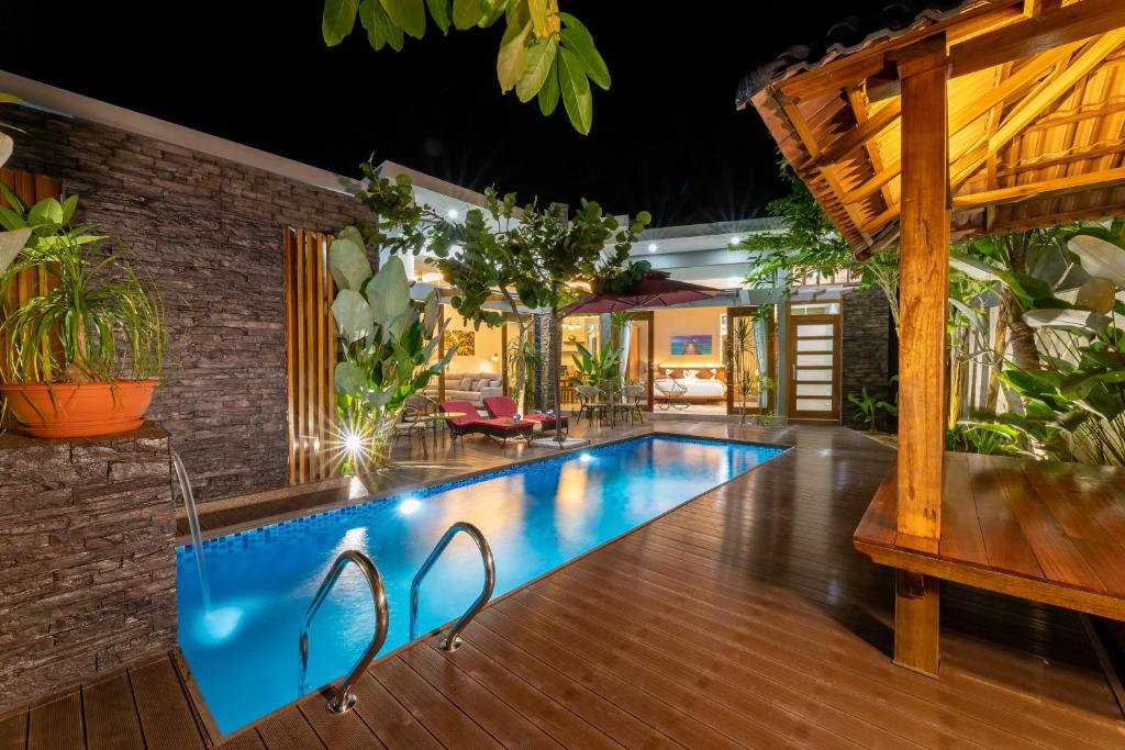 Maneh Villa-Private Pool photo