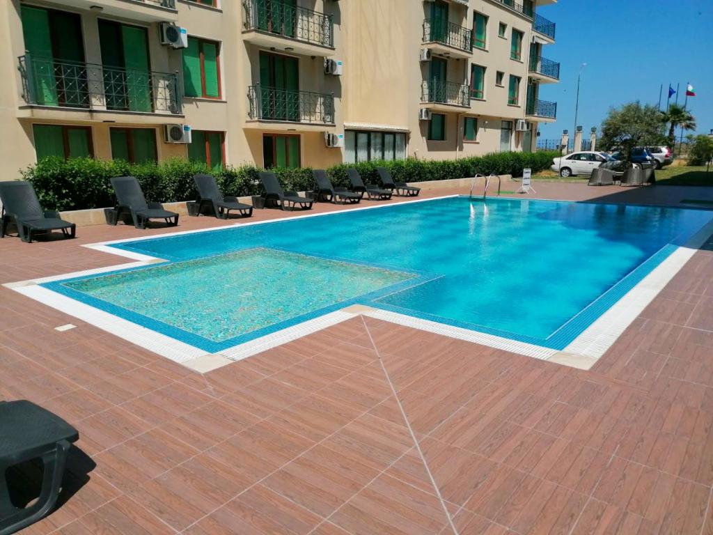 Golden Dunes Primorsko Apartments photo