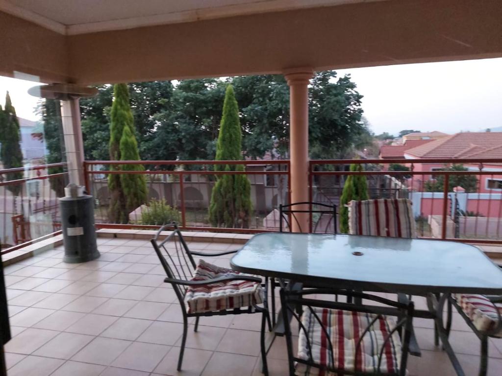 Ikhutseng guesthouse and spa photo