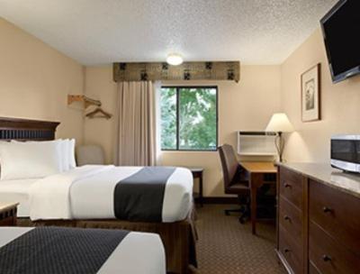 Super 8 By Wyndham Canon City photo