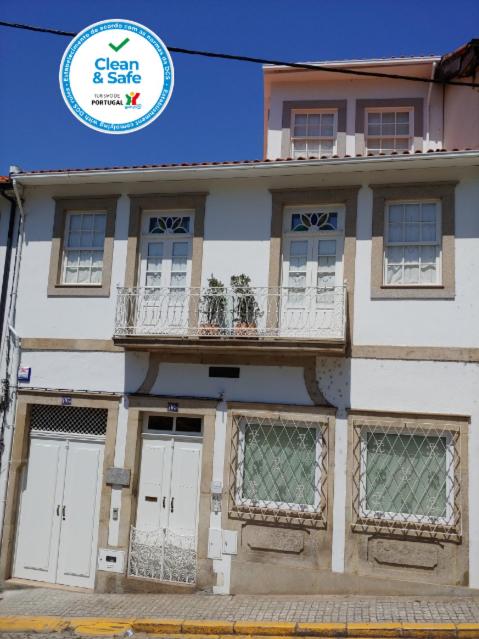 The Pine House — Hotel in Peso da Regua