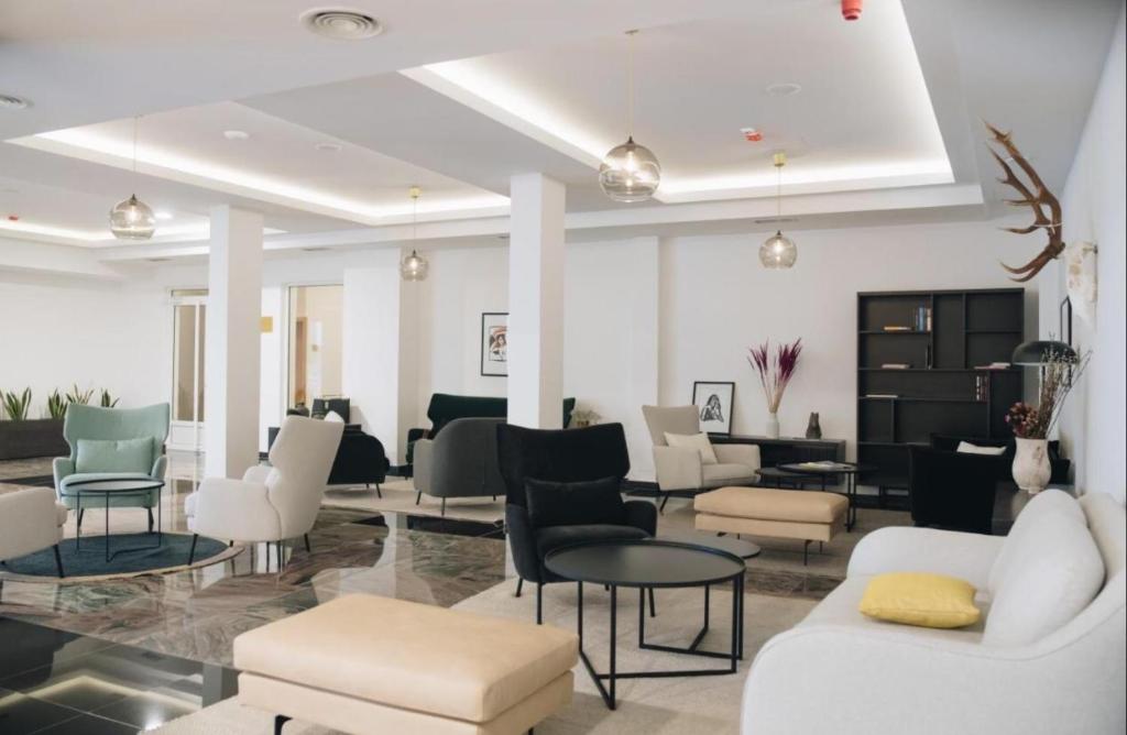 Imperia Apartments - 4
