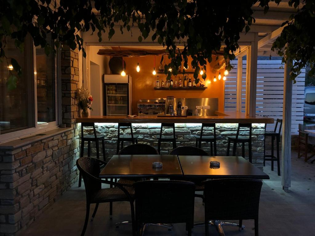 Deep Blue Rooms & Apartments 전경