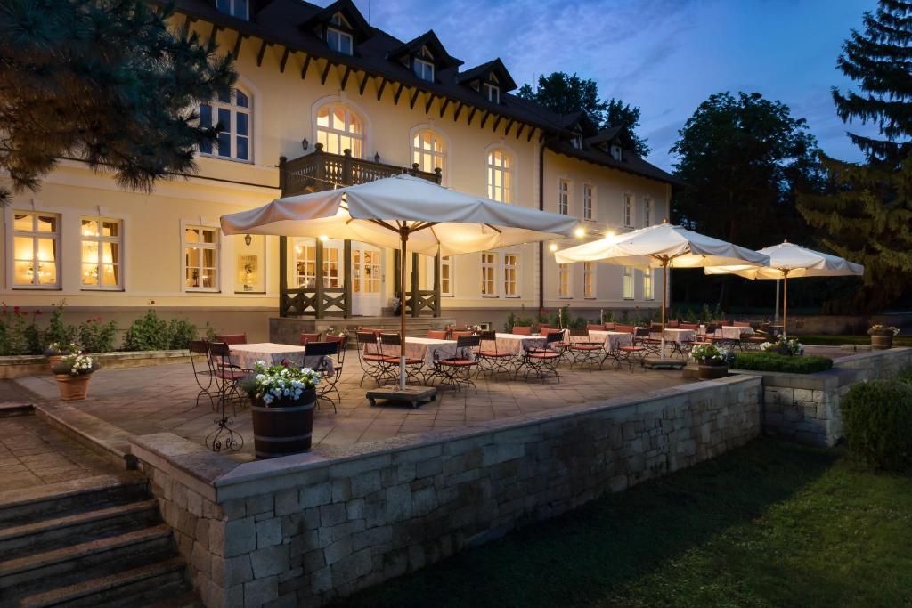 Castle Hotel Grof Degenfeld Superior photo