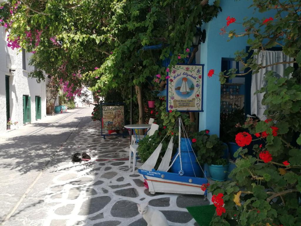 Hotel Elizabeth — Hotel in Naxos Island