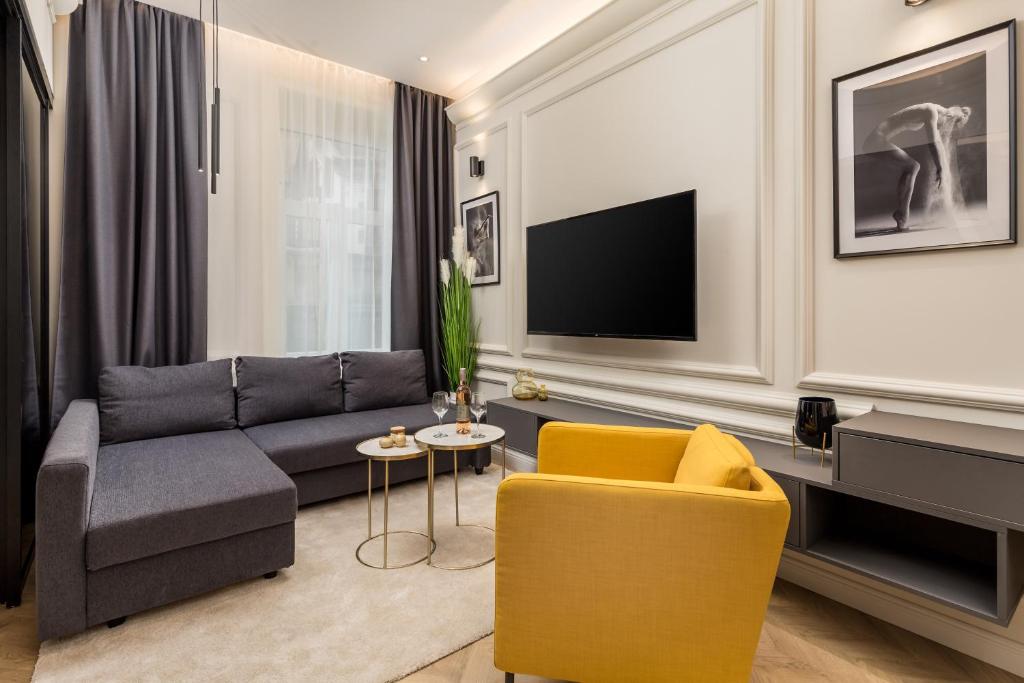 Luxury Number 1 Apartments — Hotel in Rijeka