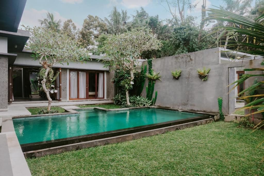 Anggira Villa Ubud photo