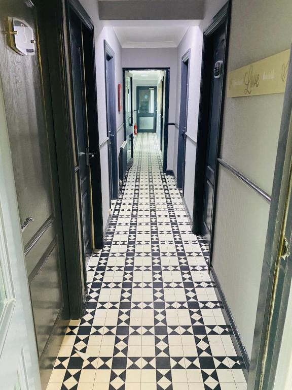 The Traxx Hotel photo