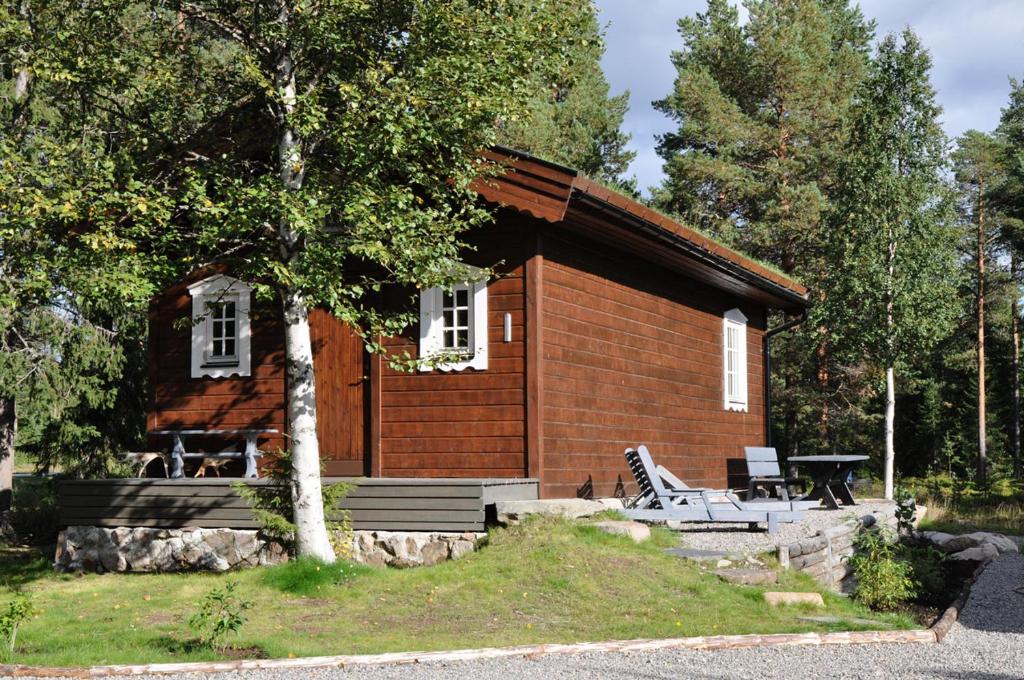 Cottage On Wild River In Lapland Sweden 전경