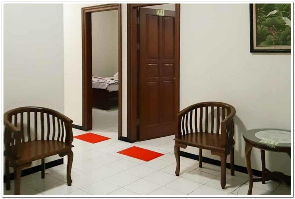 クールコスト アット ラヤ マニャル (KoolKost @ Raya Manyar) バスルーム（客室）