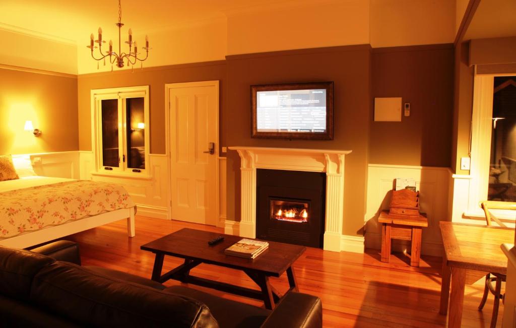 Marysville Garden Cottages photo