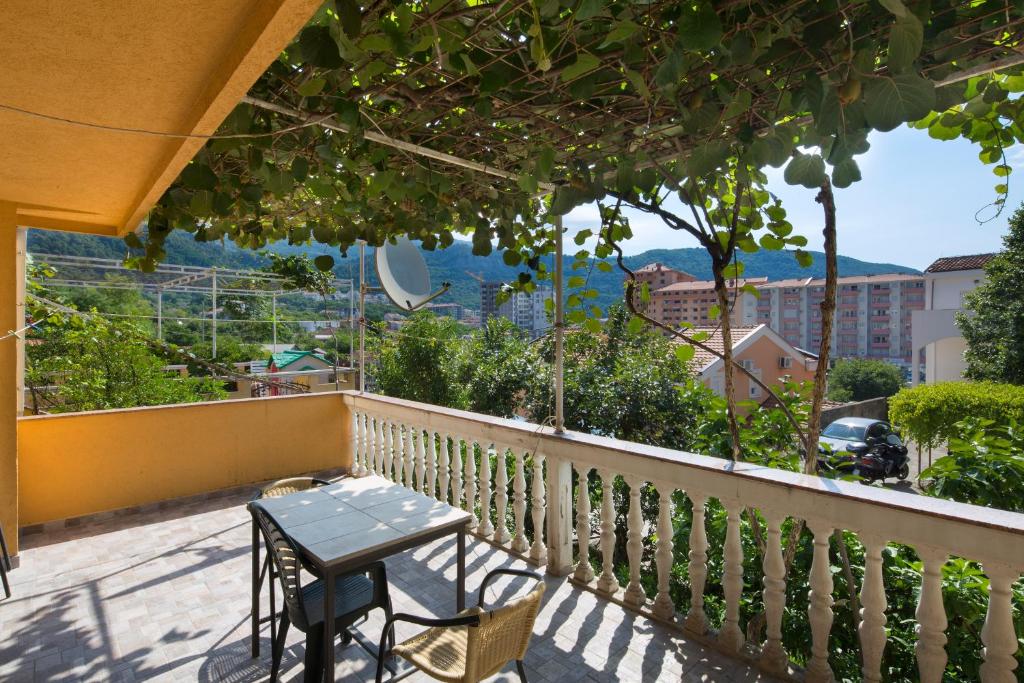 Apartments Antic - 2