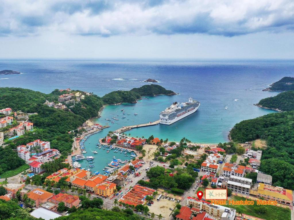 Hotel Huatulco Maxico photo