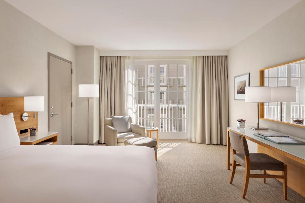 Intercontinental The Clement Monterey Photo 30