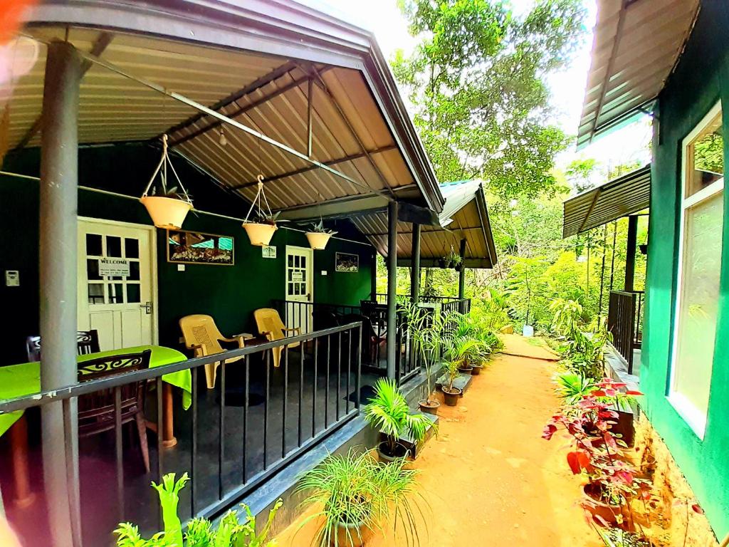 Green Lantern Inn photo
