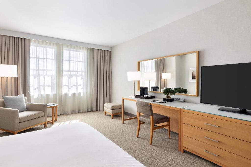 Intercontinental The Clement Monterey Photo 39