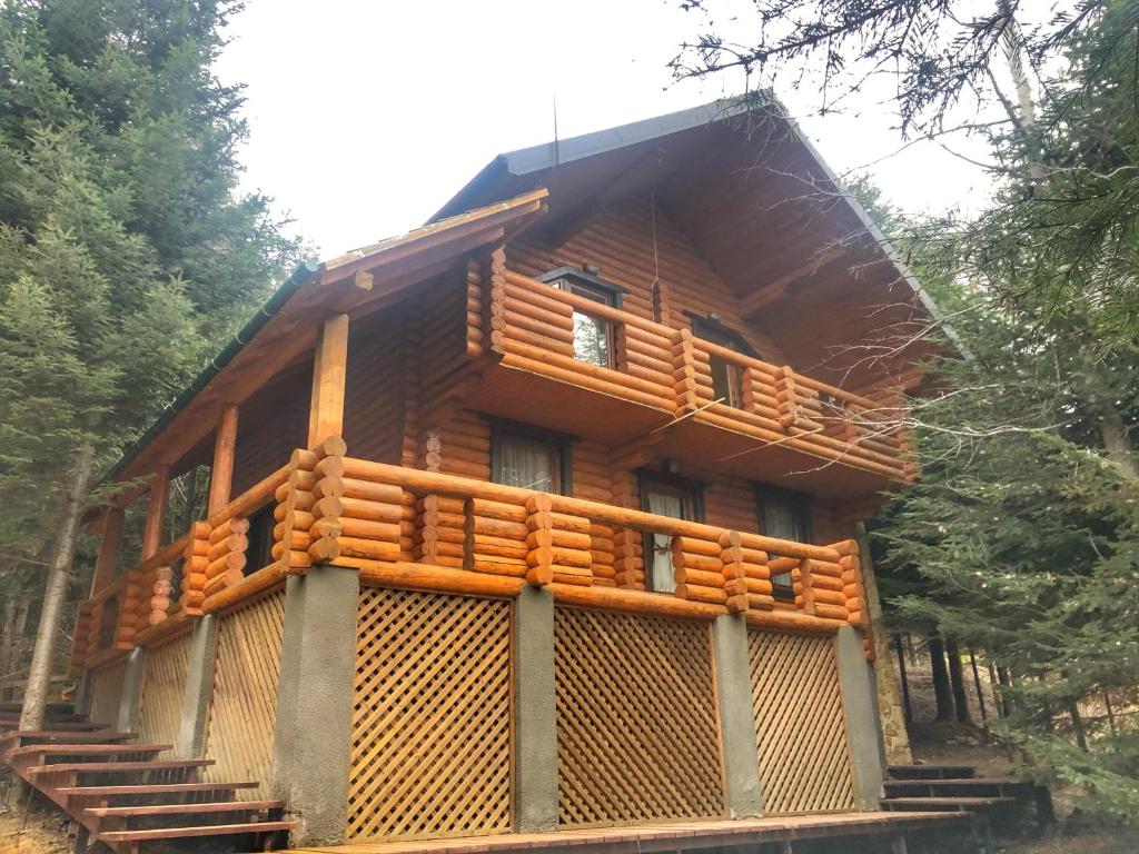 Коттедж Luky, Mihove