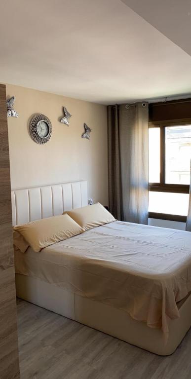 Super Apartamento en playa de la Pineda - 1