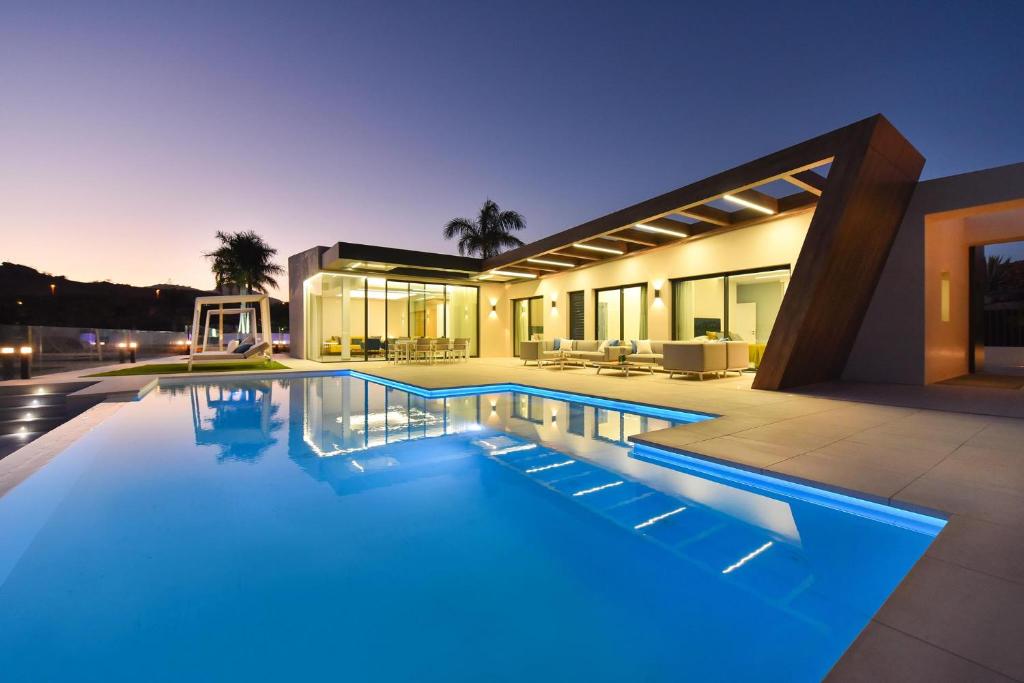 Salobre Sunset Villa V&L Salobre by VillaGranCanaria - 1