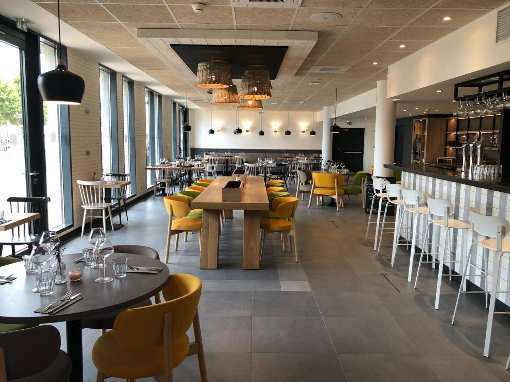 Bar/lounge