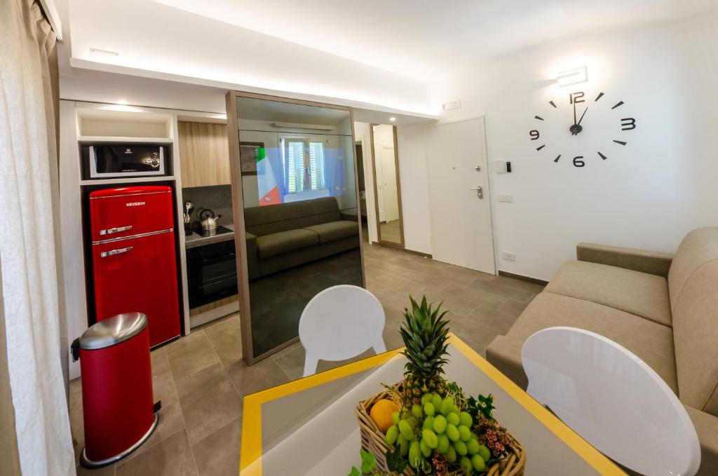 Calanica Boutique Apartments - 4