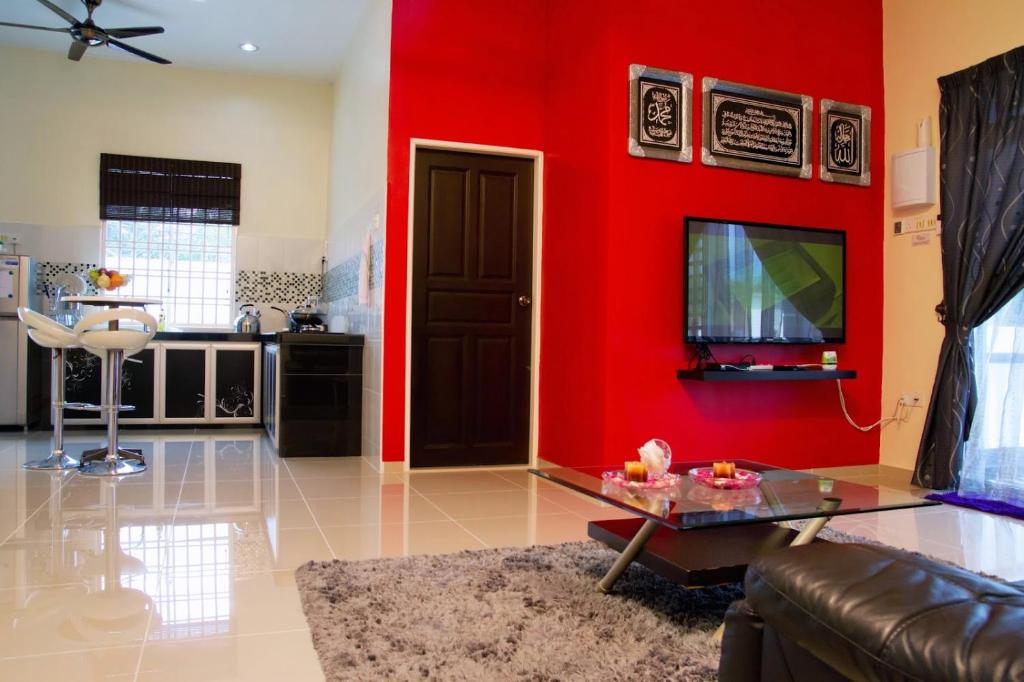 Homestay Hj Esmon Parit Raja UTHM photo